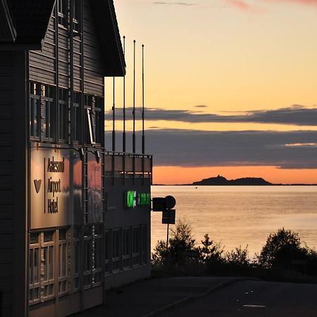 Aalesund Airport Hotel Ytterland Kültér fotó